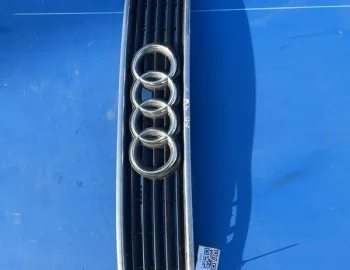 Grilă radiator - Audi A4 B5 [1994 - 1999]