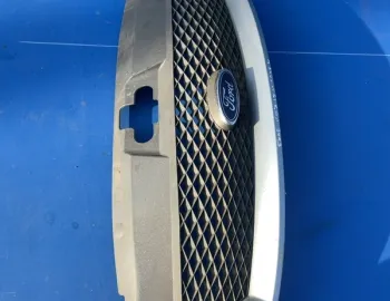 Grilă radiator
