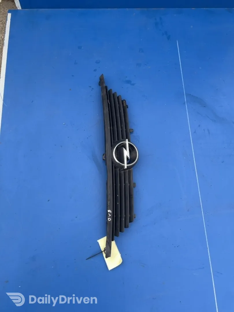 Grilă radiator - Opel Vectra B [1995 - 1999]