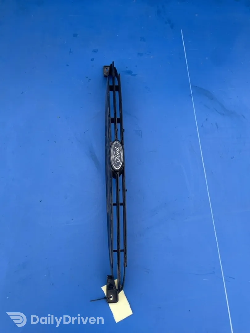Grilă radiator - Ford Escort 6 generation [1995 - 2000]