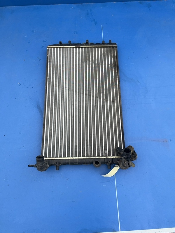 Radiator răcire - Skoda Fabia 1 generation [restyling] [2004 - 2007] wagon 5 doors 1.2 MT (64 hp)