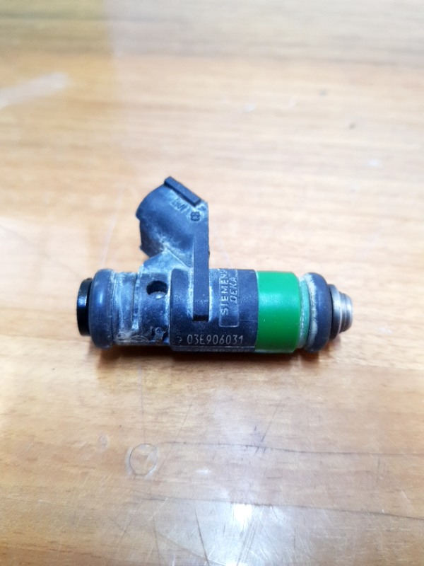Injector - Skoda Fabia 1 generation [restyling] [2004 - 2007] wagon 5 doors 1.2 MT (64 hp)
