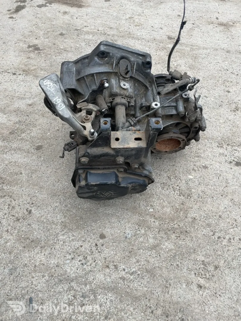 Cutie de viteze - Manuală - Volkswagen Polo 4 generation [2001 - 2005] Hatchback 5-doors 1.4 TDI MT (75 hp)