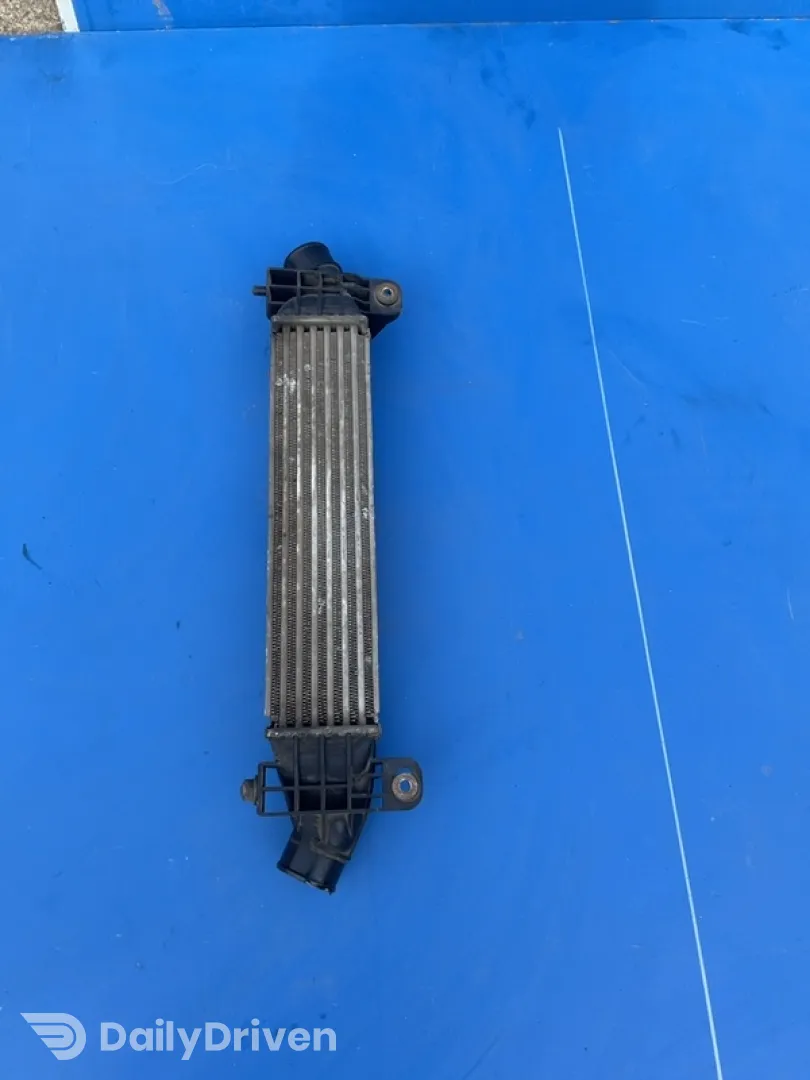 Intercooler - Ford Mondeo 3 generation [2000 - 2003] Liftback 2.0 Di MT (115 hp)