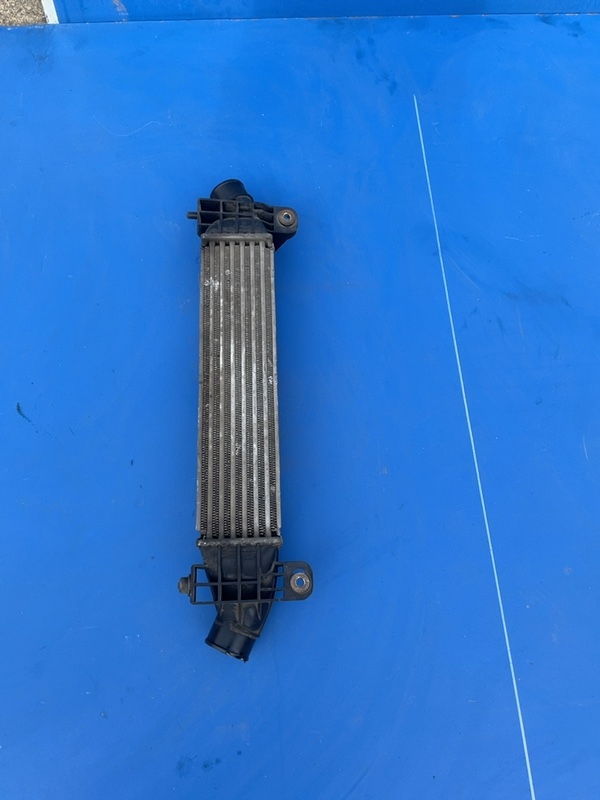 Intercooler - Ford Mondeo 3 generation [2000 - 2003] Liftback 2.0 Di MT (115 hp)