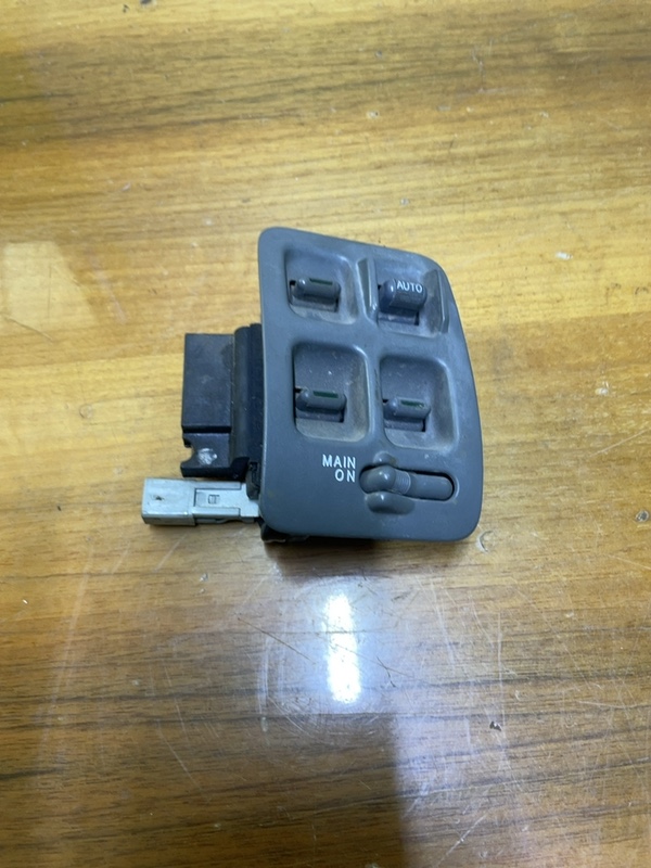 Buton ridicare geam - Honda CR-V 1 generation [1995 - 1999] Crossover