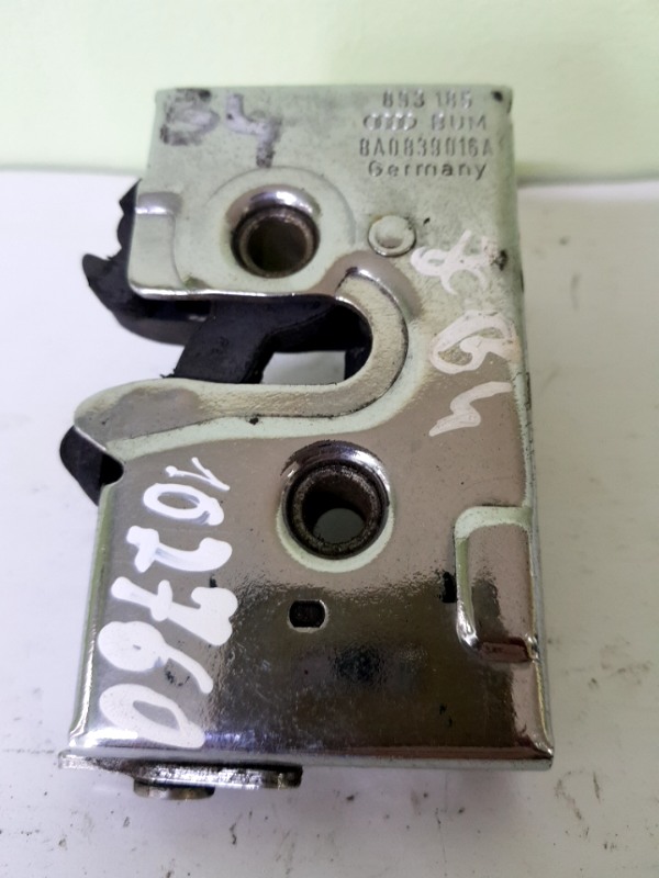 Broască ușă - Parte montare: Dreapta spate - Audi 80 B4 [1991 - 1996]