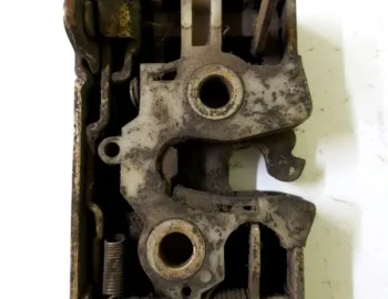 Broască ușă - Parte montare: Dreapta față - Volkswagen Jetta 2 generation [1984 - 1987]