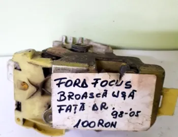 Broască ușă - Parte montare: Dreapta față - Ford Focus 1 generation [1998 - 2004]
