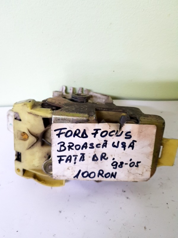 Broască ușă - Parte montare: Dreapta față - Ford Focus 1 generation [1998 - 2004]