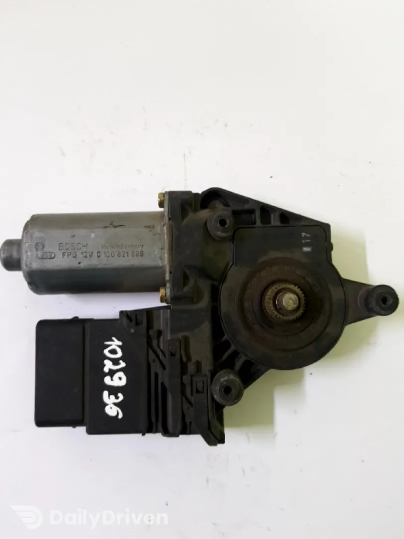 Motoraș macara geam - Parte montare: Dreapta spate - Volkswagen Golf 4 generation [1997 - 2006]