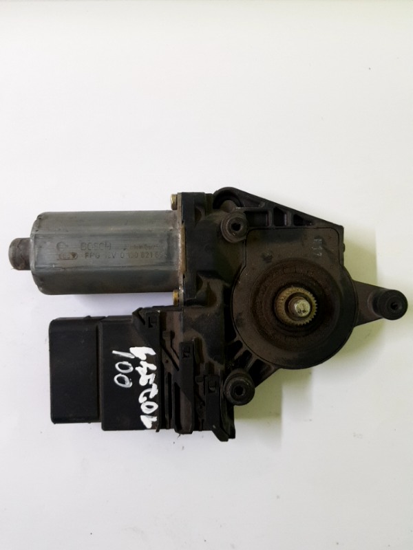 Motoraș macara geam - Parte montare: Dreapta spate - Volkswagen Passat B5 [1996 - 2000]