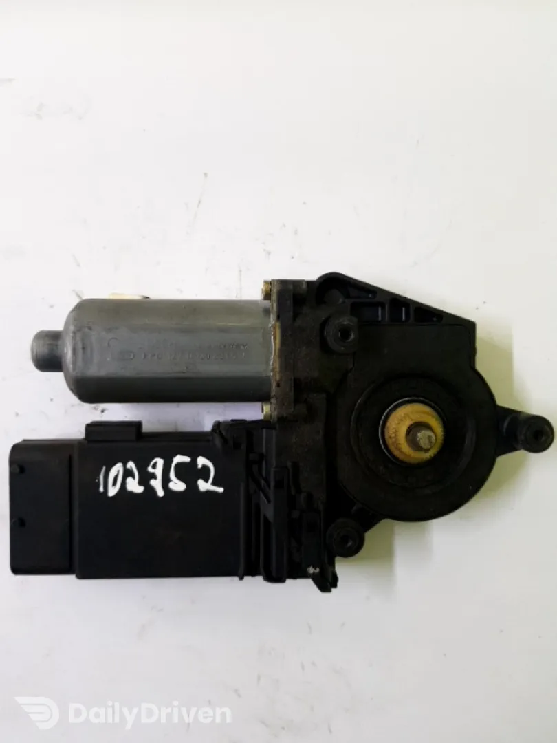 Motoraș macara geam - Parte montare: Stânga față - Volkswagen Passat B5 [1996 - 2000]