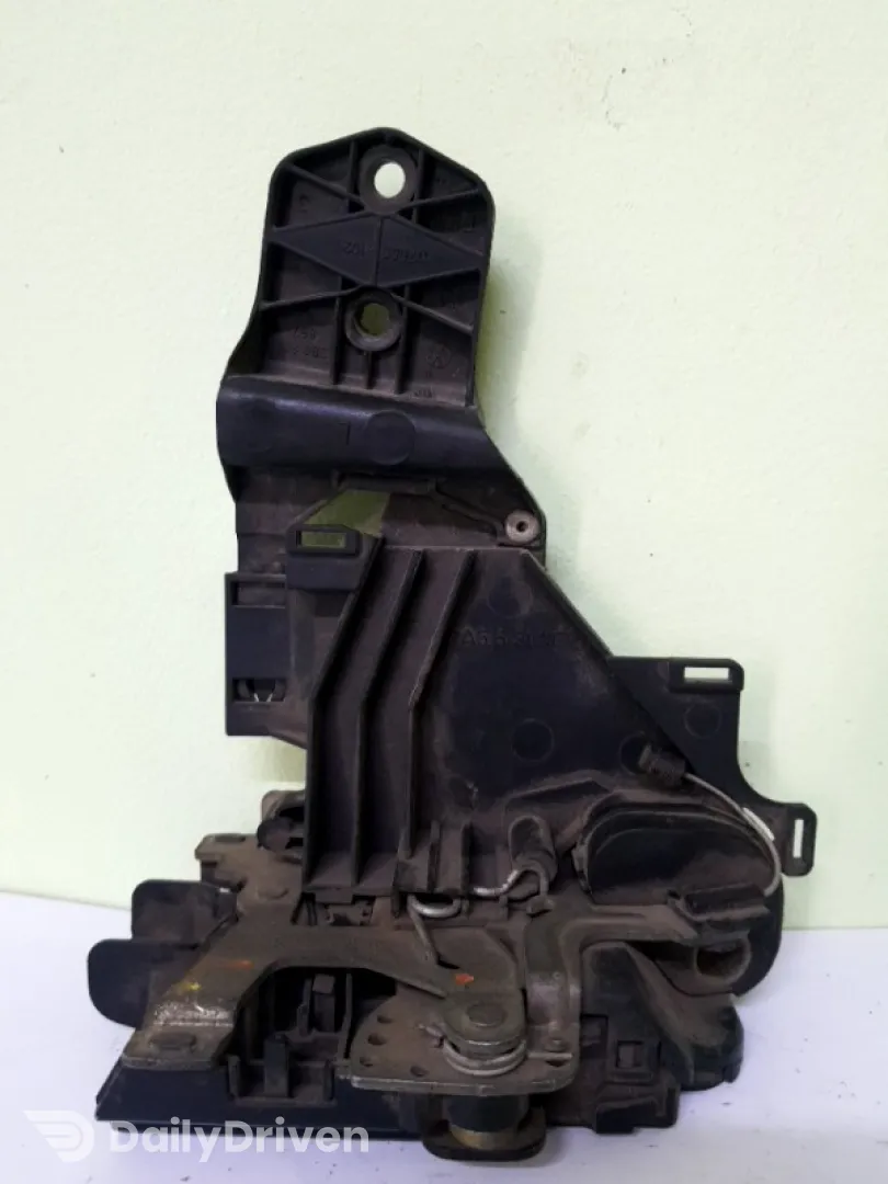 Broască ușă - Parte montare: Stânga față - Volkswagen Golf 4 generation [1997 - 2006]
