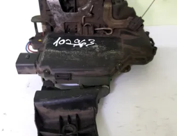 Broască ușă - Parte montare: Dreapta față - Volkswagen Passat B5 [1996 - 2000]