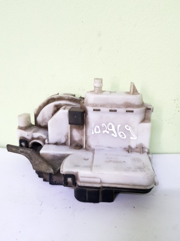 Broască ușă - Parte montare: Dreapta față - Volkswagen Polo 3 generation [1994 - 2001]