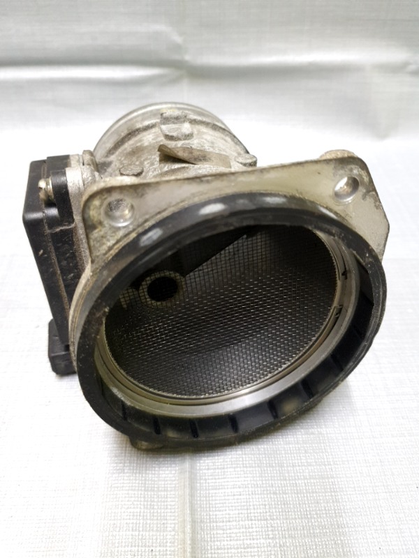 Debitmetru aer - Audi A4 B5 [1994 - 1999] Sedan 1.6 MT (101 hp)