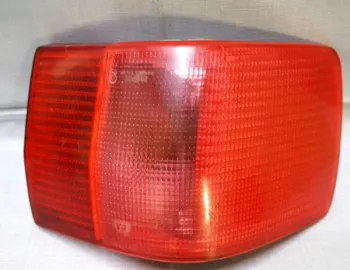 Lampă spate - Parte montare: Dreapta spate, Varianta: Limuzină - Audi 80 8C/B4 [1991 - 1996] wagon