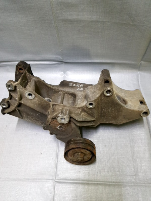 Suport motor - Volkswagen Bora 1 generation [1998 - 2005] Sedan 1.6 16V MT (105 hp)