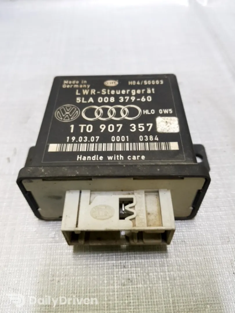 Modul control xenon - Volkswagen Golf 5 generation [2003 - 2009] Hatchback 5-doors 2.0 TDI 4Motion MT (140 hp)