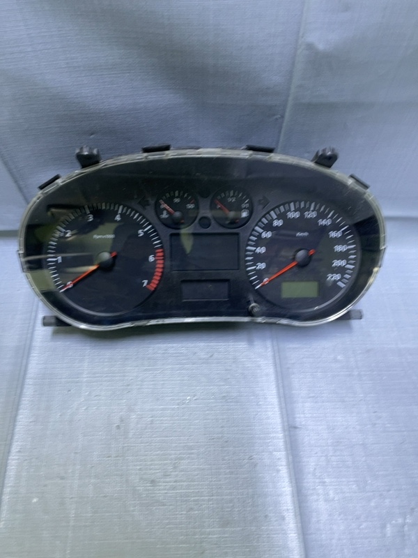 Ceas bord - SEAT Ibiza 2 generation [restyling] [1996 - 2002] Hatchback 1.4 MT (75 hp)