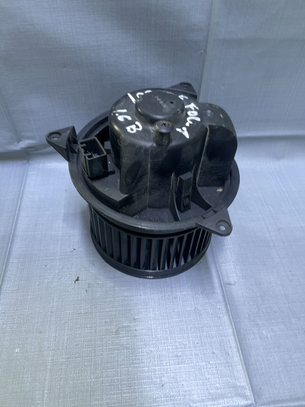 Ventilator habitaclu - Ford Focus 1 generation [1998 - 2004]