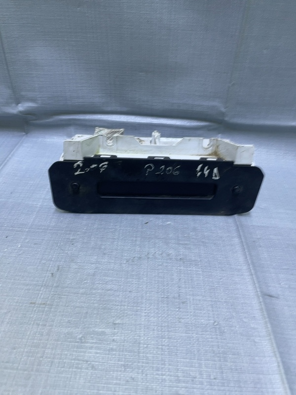 Display bord - Peugeot 206 1 generation [1998 - 2003] Hatchback 3-doors 1.4 HDi MT (70 hp)
