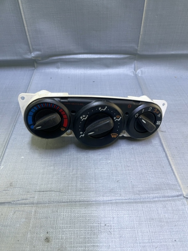Panou comandă aer - Ford Focus 1 generation [1998 - 2004]