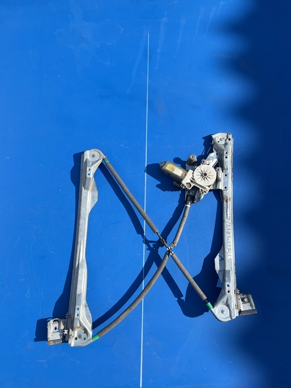 Macara geam  - Electric, Parte montare: Dreapta față - Ford Focus 1 generation [1998 - 2004]