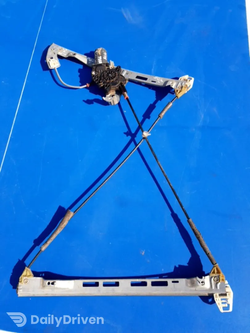 Macara geam  - Electric, Parte montare: Dreapta față - Peugeot 206 1 generation [1998 - 2003]
