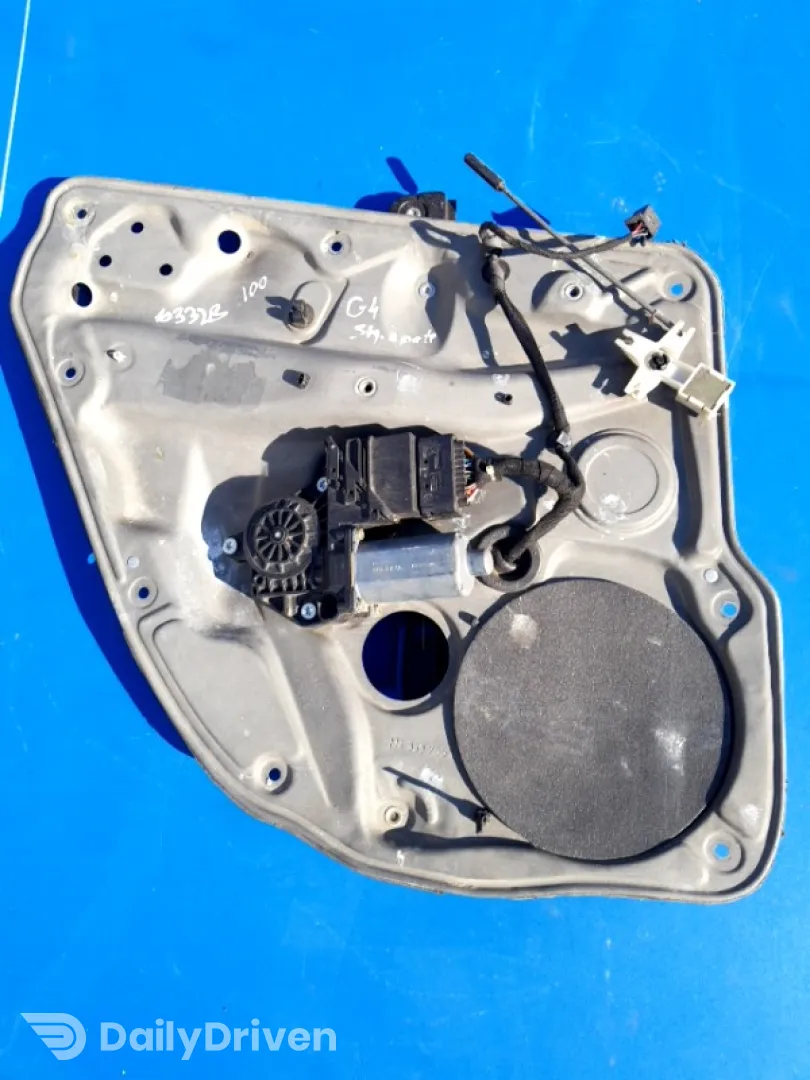 Macara geam  - Electric, Parte montare: Stânga spate - Volkswagen Golf 4 generation [1997 - 2006] Hatchback 5-doors