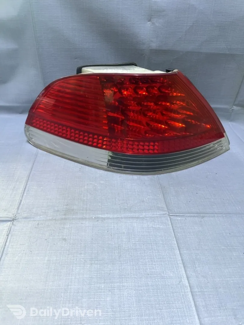 Lampă spate - Parte montare: Stânga spate, Varianta: Limuzină - BMW 7 Series E65/E66 [2001 - 2005]