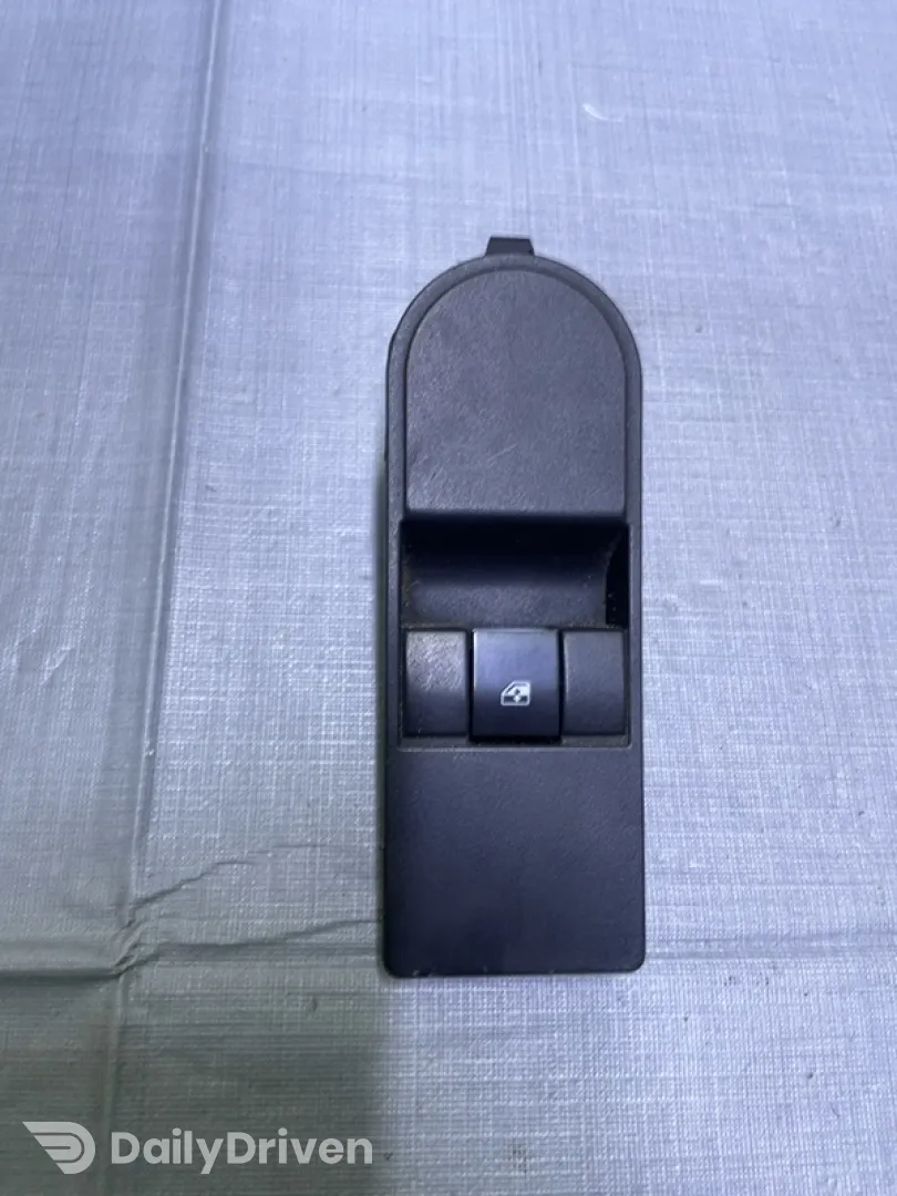 Buton ridicare geam - Parte montare: Dreapta față - Opel Zafira B [2005 - 2010] Minivan 5-doors 1.9 CDTI MT (150 hp)