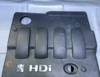 Capac motor - Peugeot 406 1 generation [restyling] [1999 - 2004] Sedan 2.0 HDi MT (90 hp)