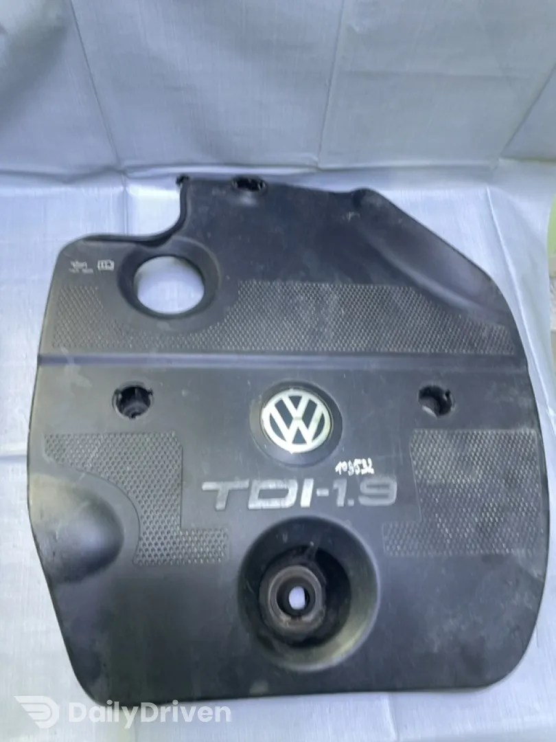 Capac motor - Volkswagen Golf 4 generation [1997 - 2006] Hatchback 5-doors 1.9 TDI MT (90 hp)