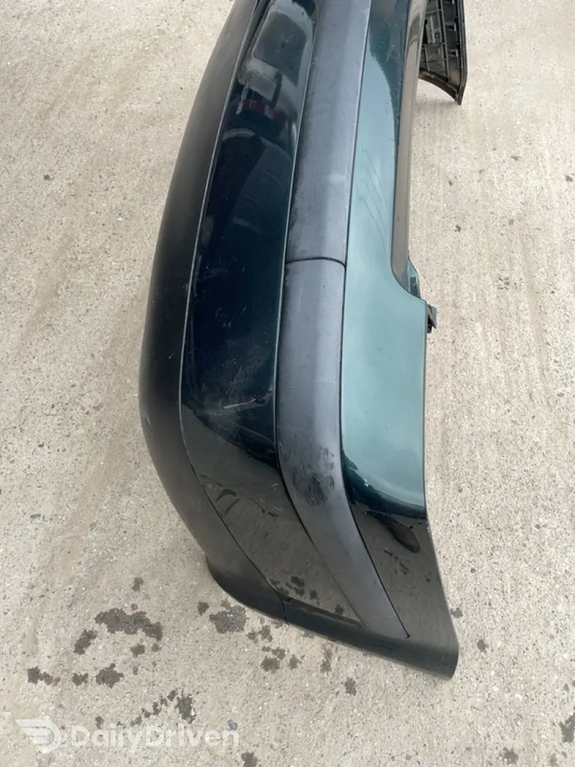 Bară protecție  - Culoare: Verde , Parte montare: Spate - Volkswagen Passat B5 [1996 - 2000] Sedan 4-doors