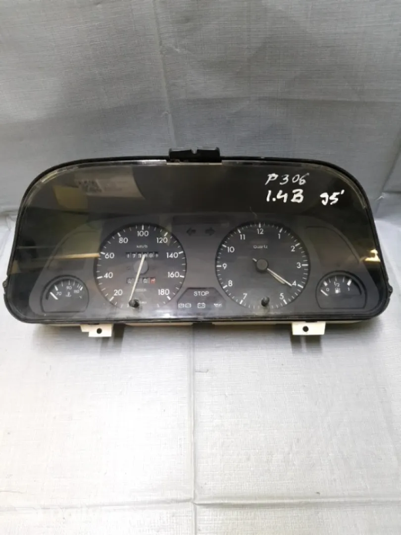 Ceas bord - Peugeot 306 1 generation [1993 - 1997] Hatchback 5-doors 1.4 MT (75 hp)