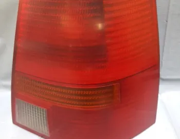 Lampă spate - Parte montare: Dreapta spate, Varianta: Wagon 5 uși - Volkswagen Golf 4 generation [1997 - 2006] wagon
