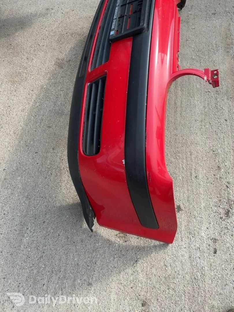 Bară protecție  - Culoare: Roșu, Parte montare: Față - Volkswagen Golf 4 generation [1997 - 2006]