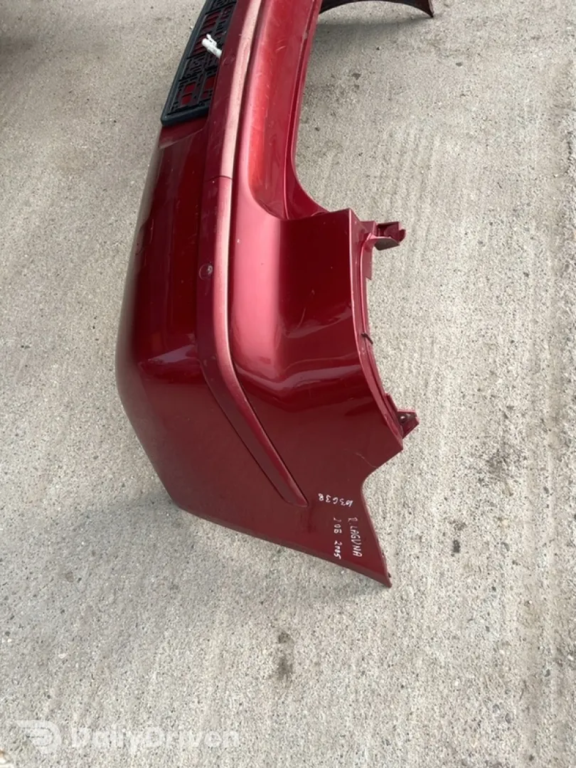 Bară protecție  - Culoare: Roșu, Parte montare: Spate - Renault Laguna 2 generation [restyling] [2005 - 2007] Liftback 2.0 MT (135 hp)