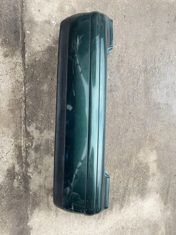 Bară protecție  - Culoare: Verde , Parte montare: Spate - Volkswagen Bora 1 generation [1998 - 2005] Sedan