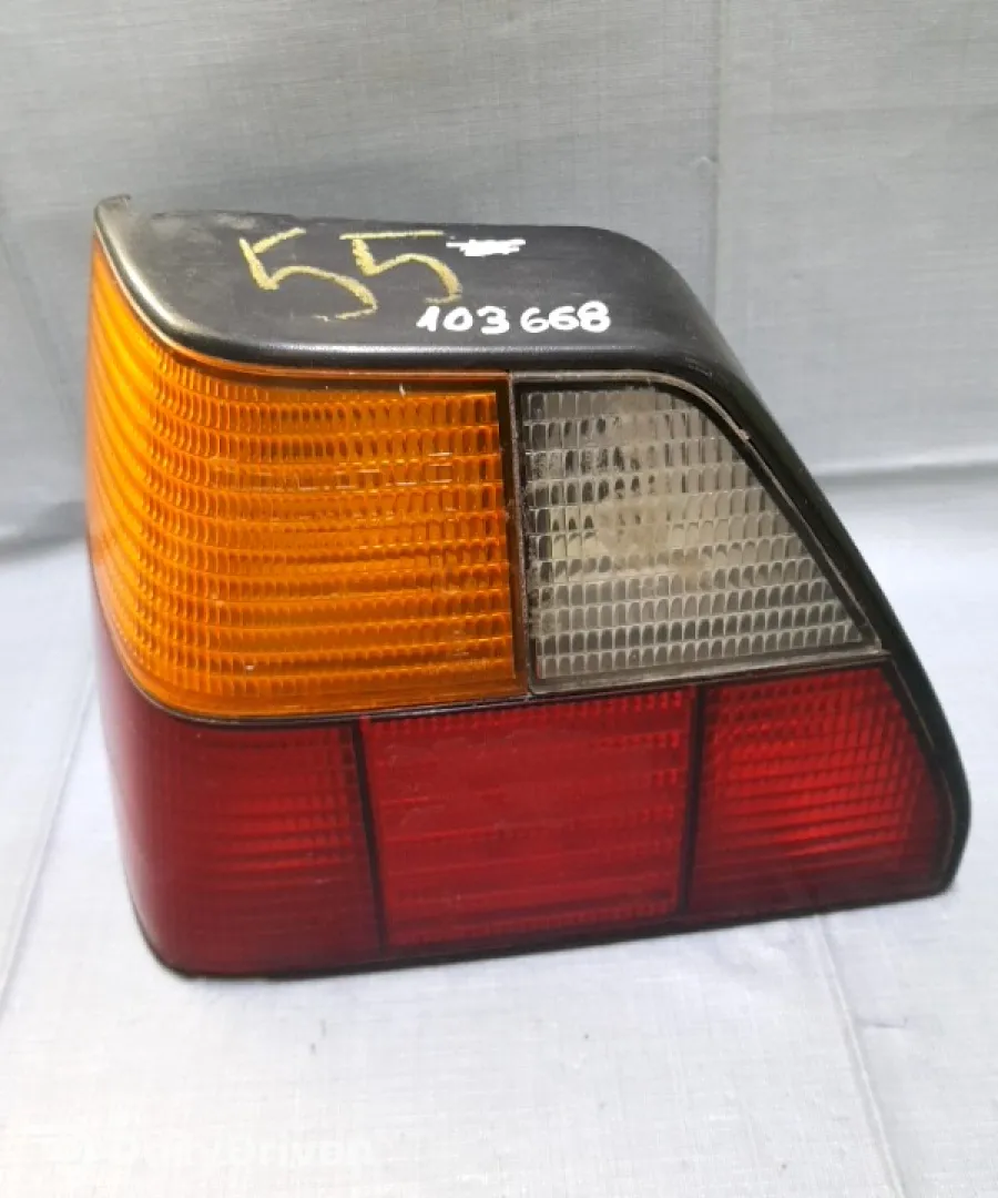 Lampă spate - Parte montare: Dreapta spate, Varianta: Hatchback - Volkswagen Golf 2 generation [1983 - 1992]