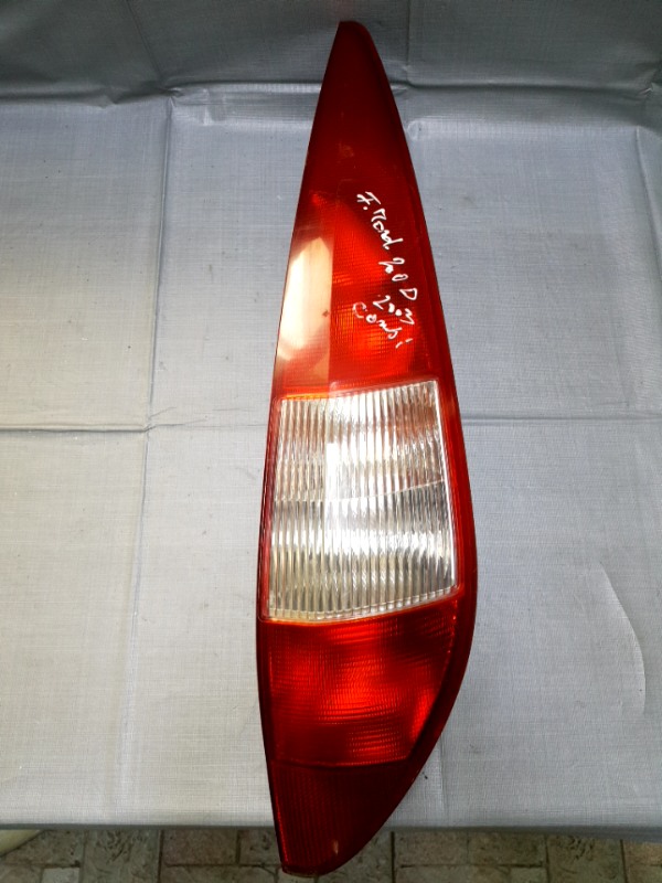 Lampă spate - Parte montare: Dreapta spate - Ford Mondeo 3 generation [2000 - 2003] wagon
