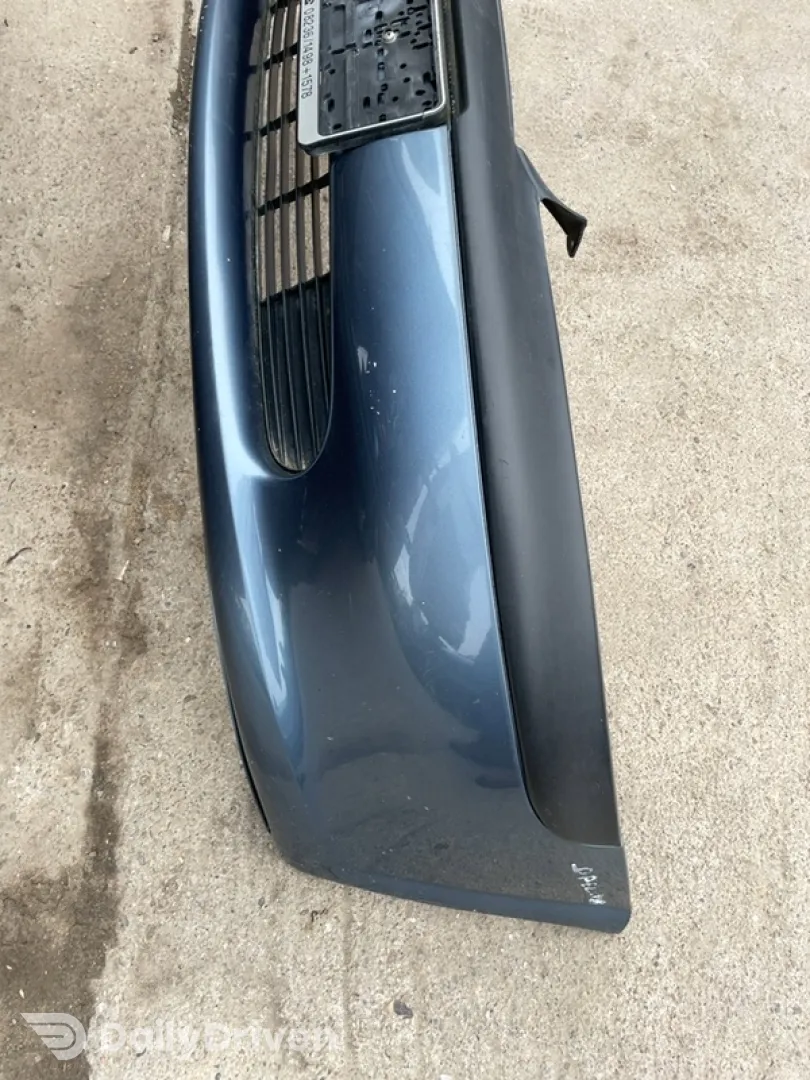 Bară protecție  - Culoare: Albastru, Parte montare: Față - Opel Vectra B [1995 - 1999] Sedan 4-doors 1.6 MT (101 hp)