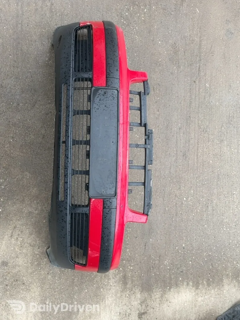 Bară protecție  - Culoare: Roșu, Parte montare: Față - Volkswagen Passat B5 [1996 - 2000]