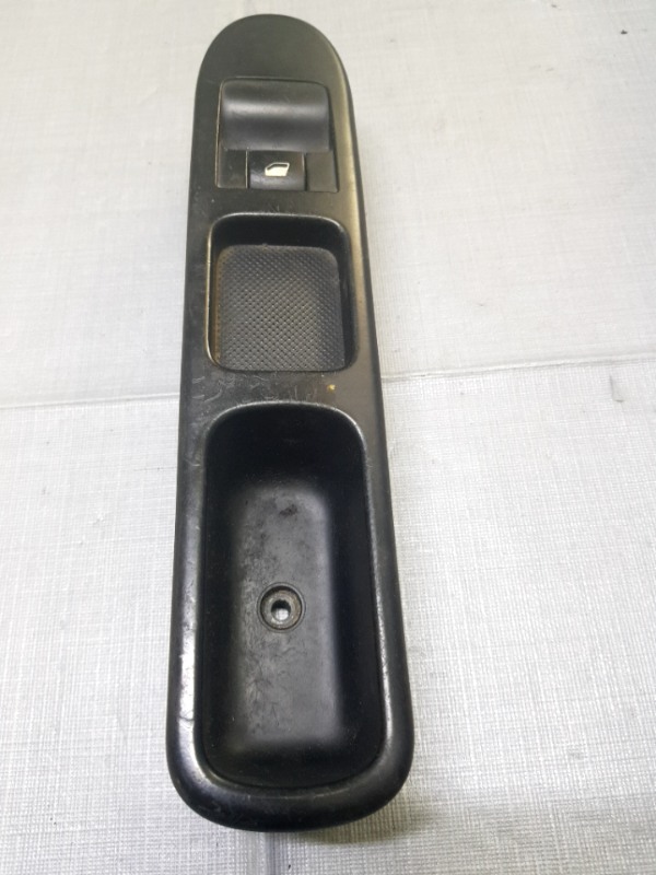 Buton ridicare geam - Parte montare: Dreapta față - Peugeot 307 1 generation [2001 - 2005] Hatchback 5-doors 1.6 MT (109 hp)