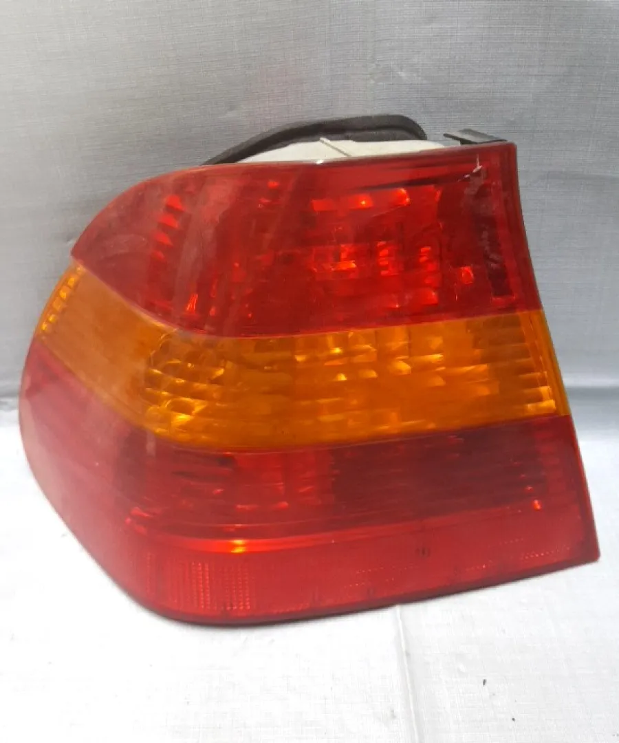 Lampă spate - Parte montare: Stânga spate, Varianta: Sedan - BMW 3 Series E46 [1997 - 2003] Sedan 4-doors
