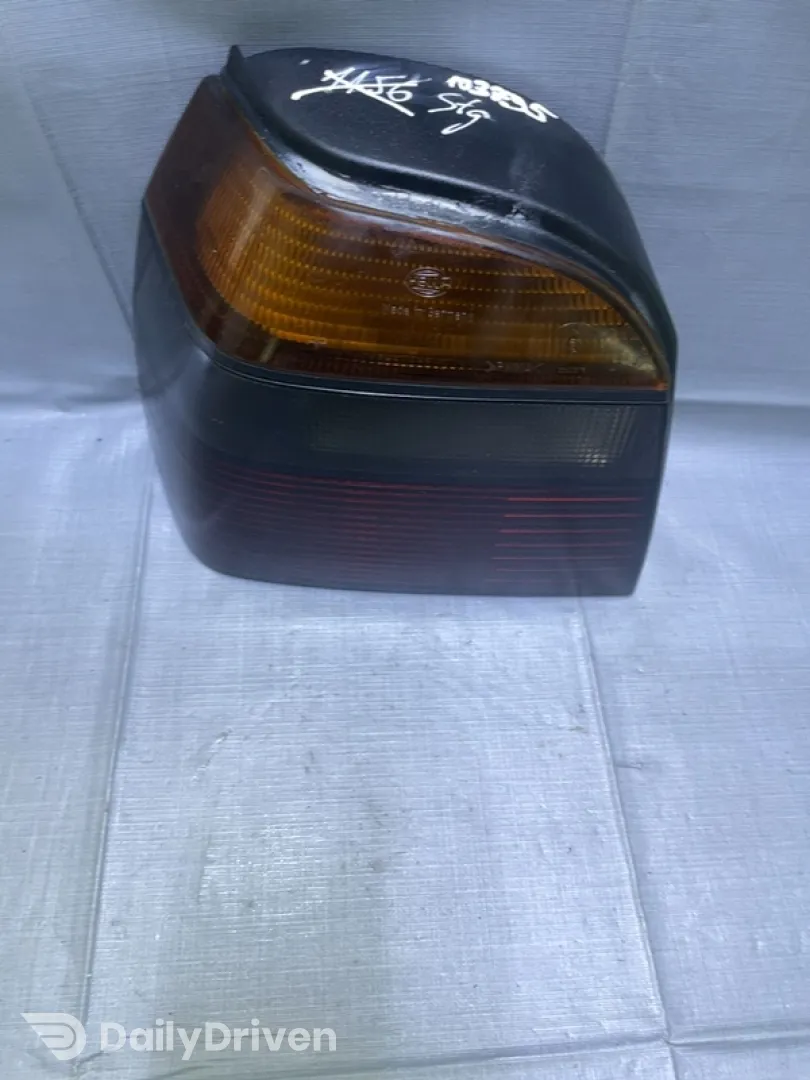 Lampă spate - Parte montare: Stânga spate, Varianta: Hatchback - Volkswagen Golf 3 generation [1991 - 1998] Hatchback 5-doors