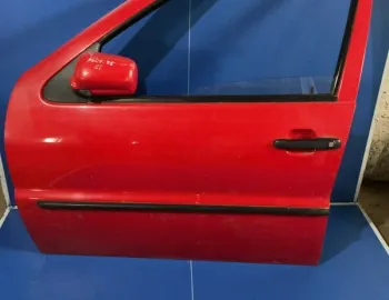 Ușă față - Culoare: Roșu, Parte montare: Stânga față - Volkswagen Polo 3 generation [1994 - 2001]