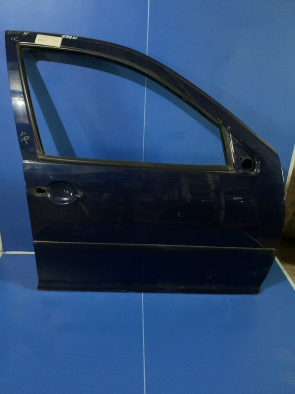 Ușă față - Culoare: Albastru, Parte montare: Dreapta față - Volkswagen Golf 4 generation [1997 - 2006]